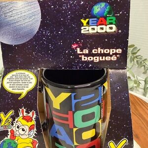 Vintage Y2K "bug" Year 2000 mug